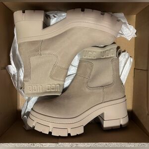 UGG Brooklyn Chelsea Boot